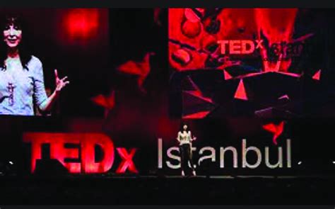  De TEDx İstanbul Spraakkunst van Qasim Rashid: Een Verkenning van Interreligieuze Dialoog en het Ontvouwen van Vrede